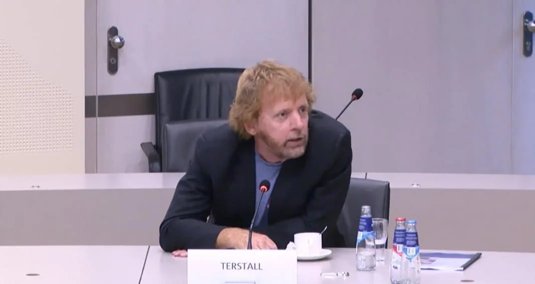 eddy-terstall-tweede-kamer Eddy Terstall tijdens het rondetafelgesprek met de commissie SZW