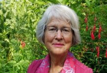 “Mijn dochter zat klem in huwelijkse gevangenschap. En dus pak ik de strijd van de vrouwenbeweging weer op”